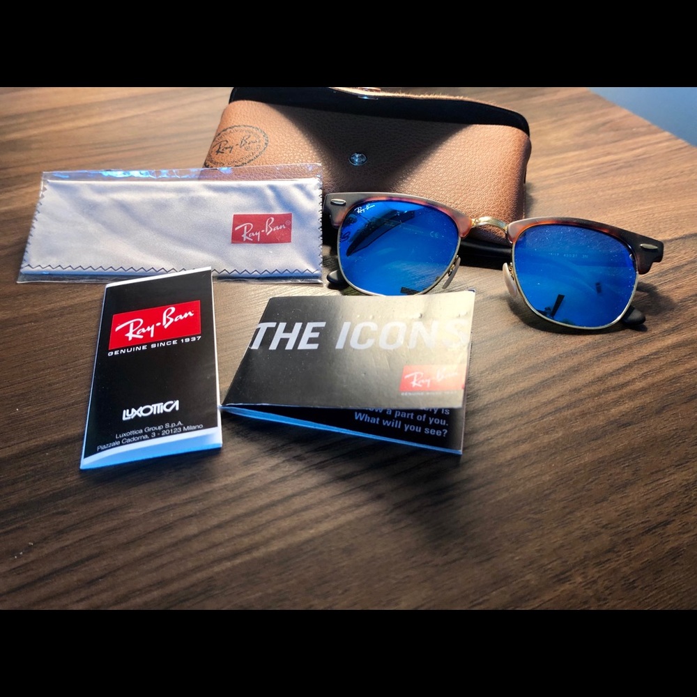 Ray-Ban Clubmaster Blue Flash Lenses